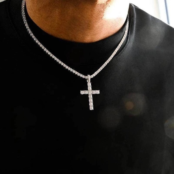 Iced Out Cross Pendant Chain - Picture 3 of 6